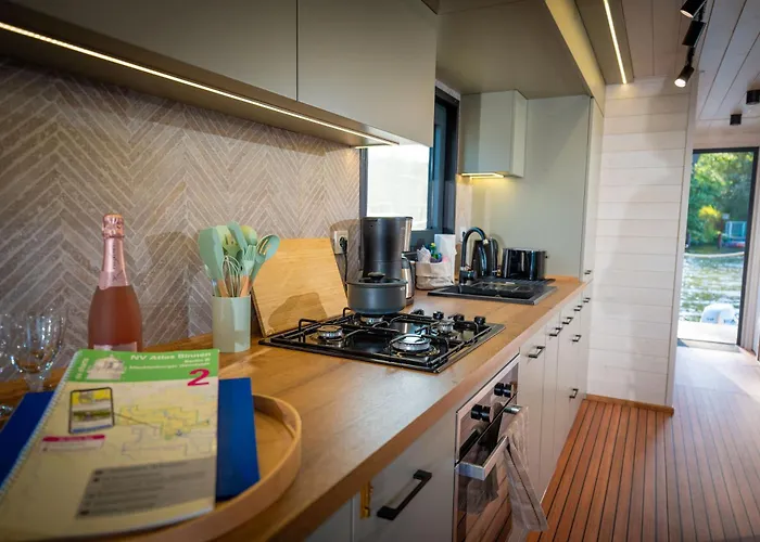 بيت للعطل Schwimmendes Emsel Woma