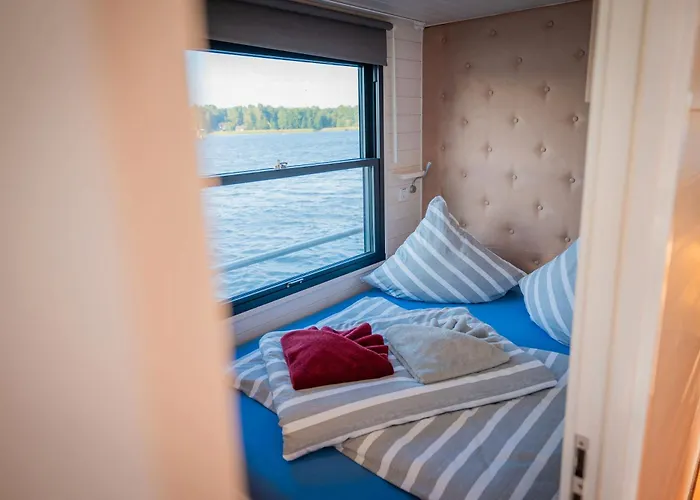 Schwimmendes Emsel Woma * Fürstenberg-Havel